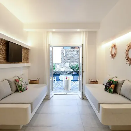 Art Apartment *